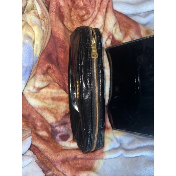 Prada Shiny Black Leather Belt Bag - Picture 4 of 6